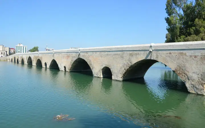 Adana-Çukurova – Blick auf das Reiseziel