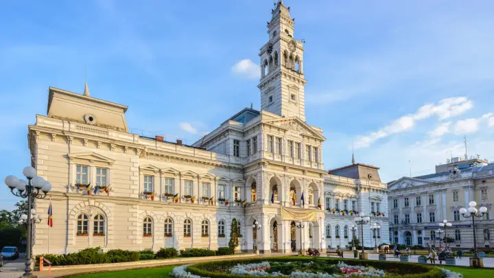Arad – Verwaltungspalais im Stadtzentrum