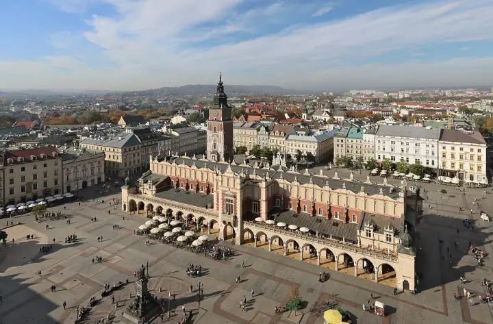 Krakau – Hauptmarkt mit den Tuchhallen