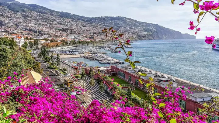 Funchal (Madeira) – Blick auf das Reiseziel