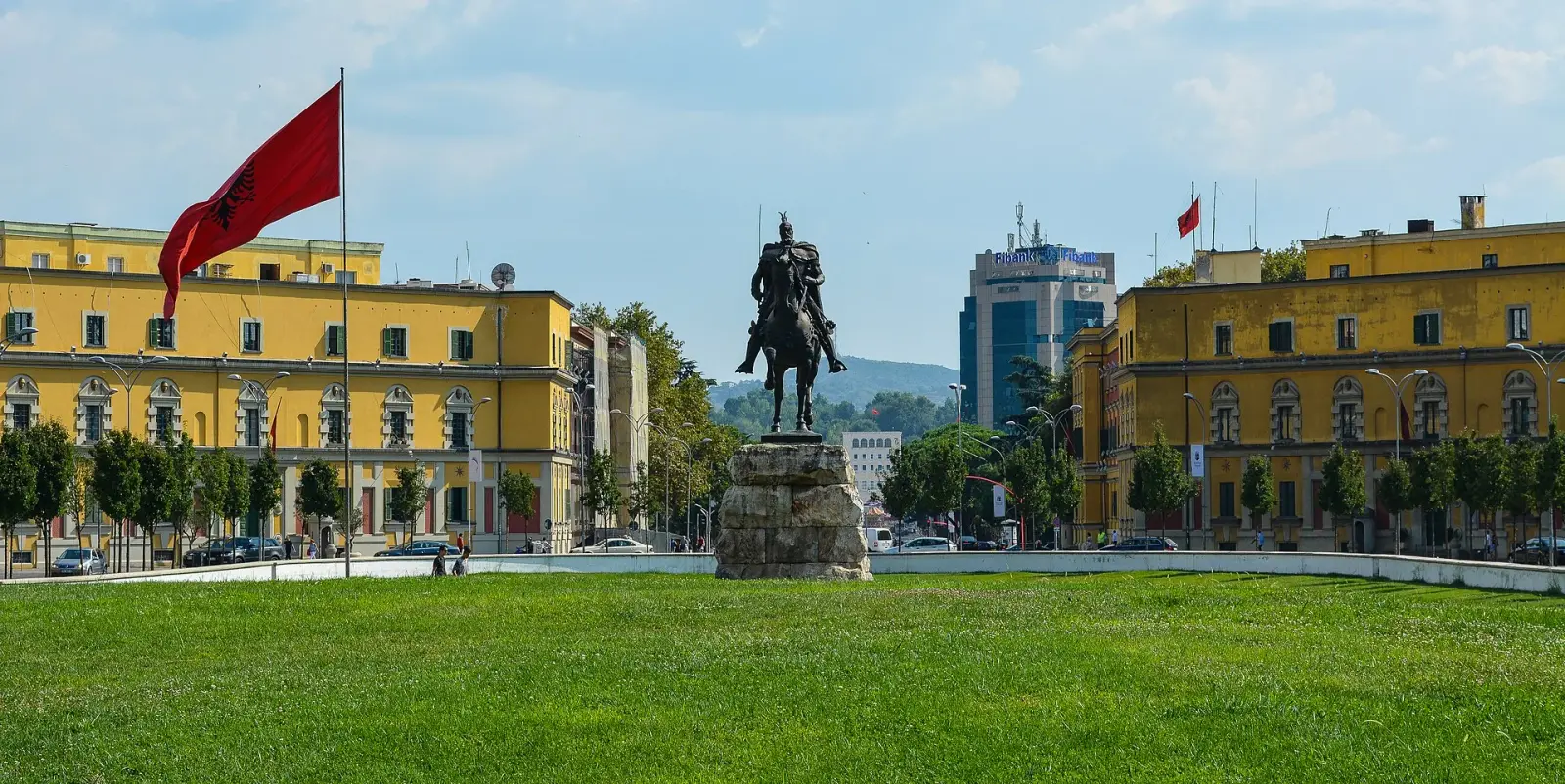 Tirana – Blick auf das Reiseziel